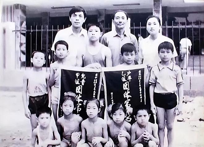李小双小学生体操_李小双体操学校招生_中国体操队李小双