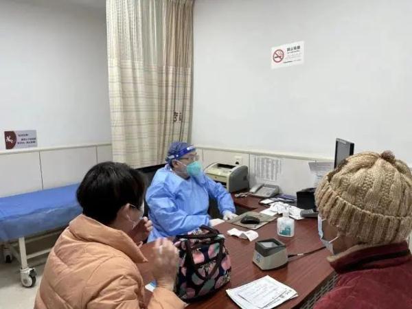 运动出虚汗是什么原因_运动出虚汗_运动出虚汗是阴虚还是阳虚