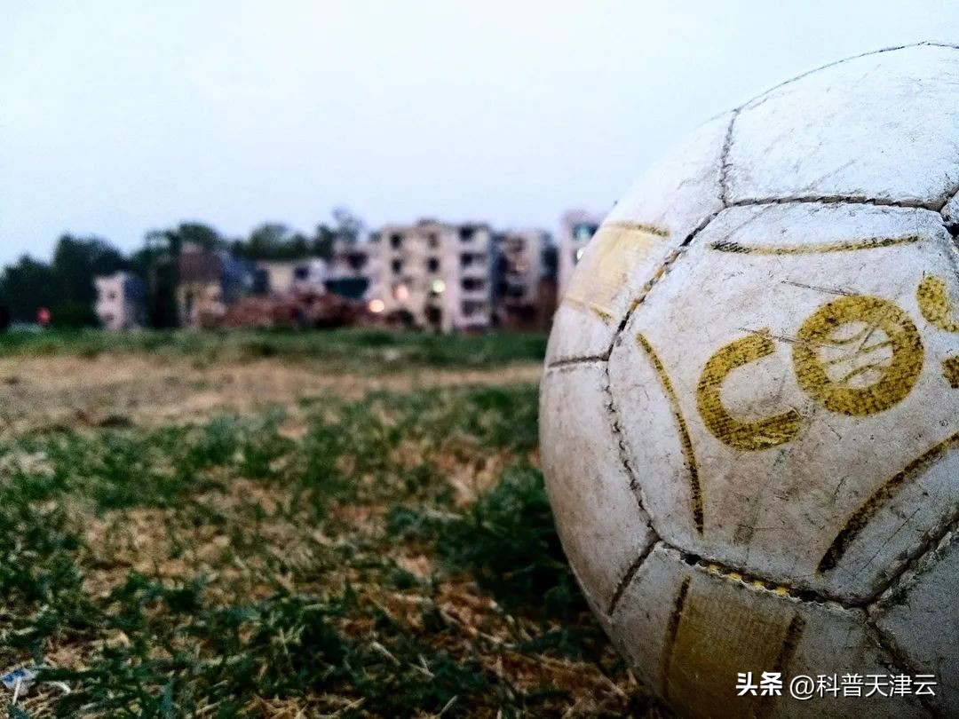 足球比赛标准时间_足球规则比赛时间表_足球比赛规则与时间