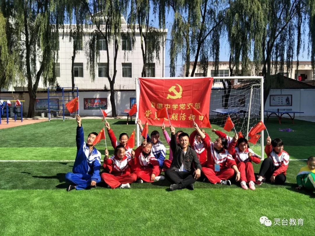 篮球简短赛技巧精辟评语怎么写_篮球技巧赛评语简短精辟_篮球比赛评论用语